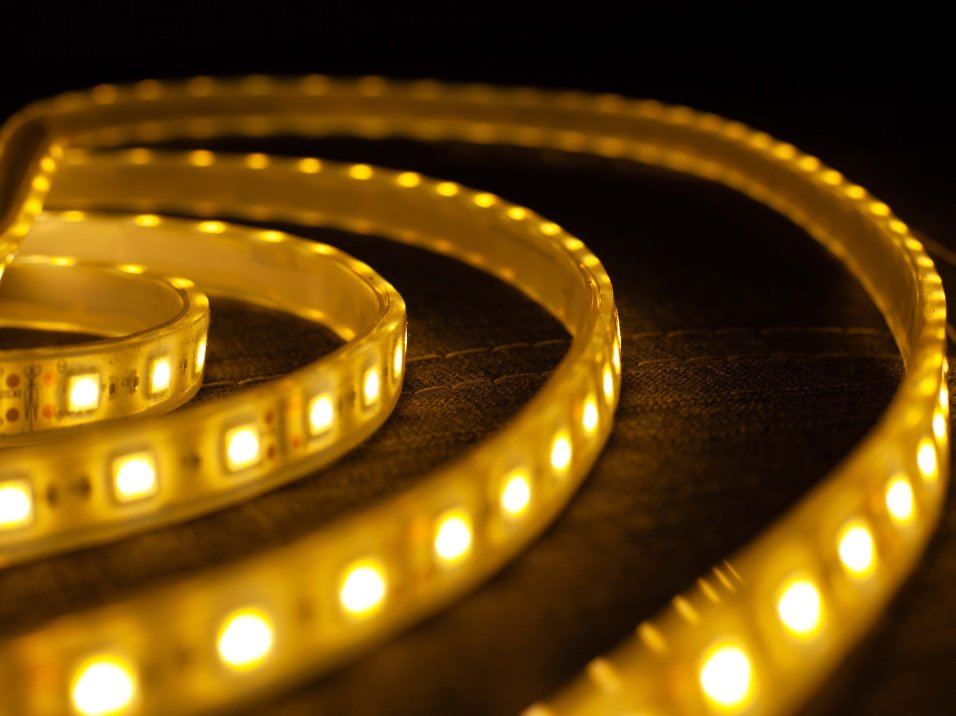 Yellow top strip light